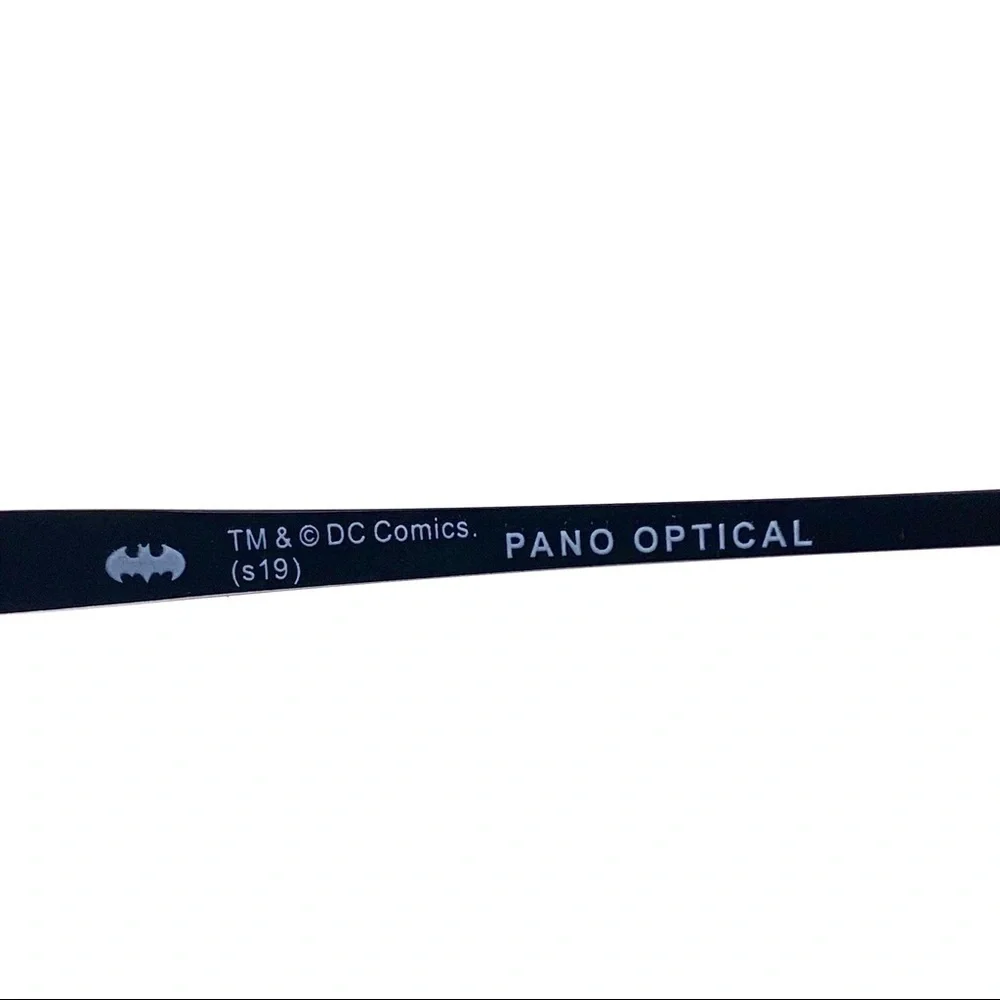 TM & DC Comics Eyeglasses Pano Optical BME902